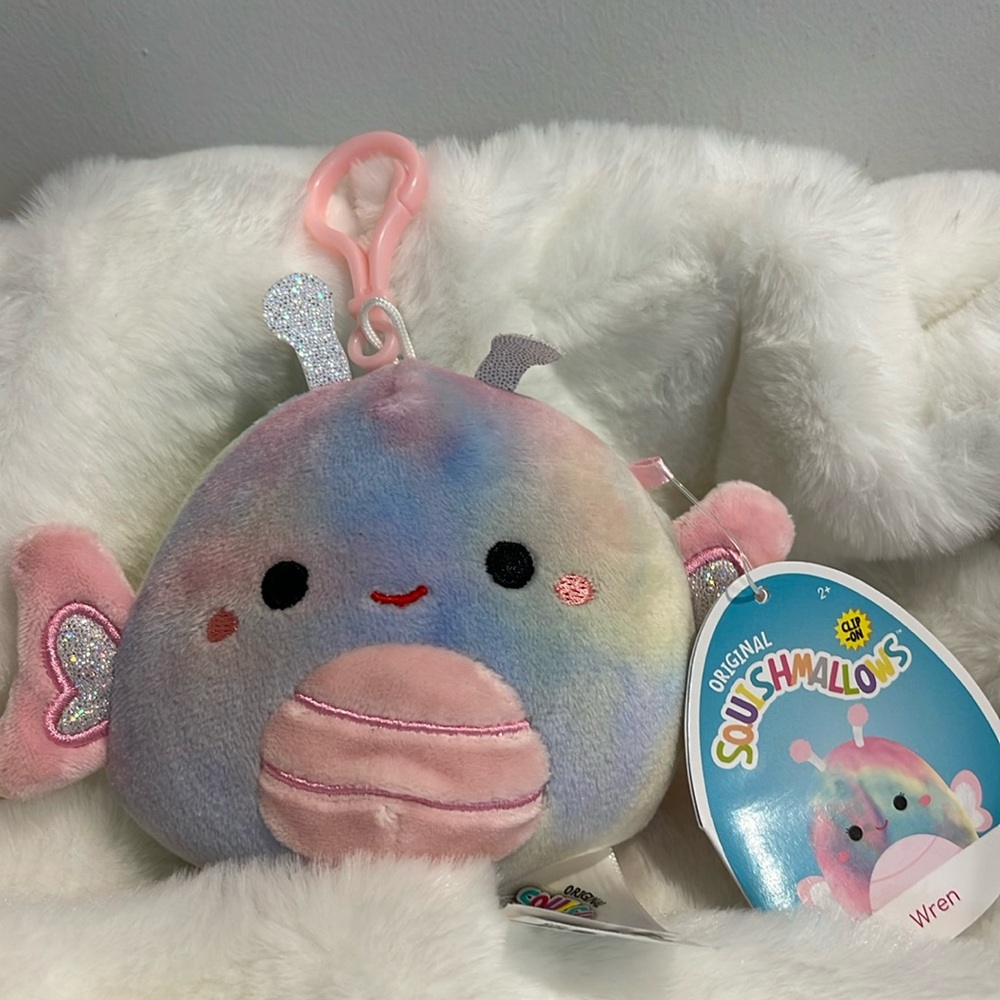 Squishmallow Wren the butterfly clip 3.5”
